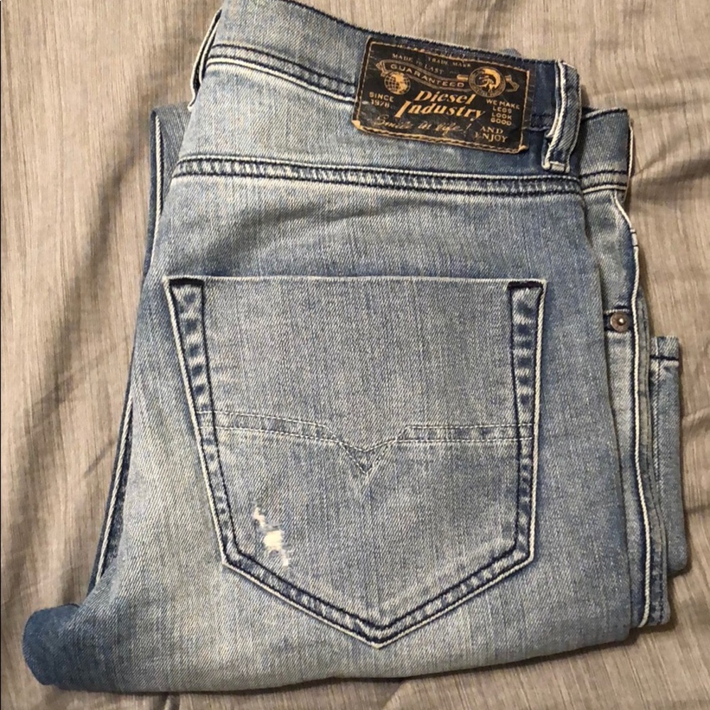 Diesel Slim Fit Tepphar Jeans